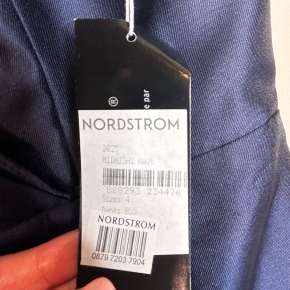 NWT Alfred Sung One-Shoulder Satin Twill Trumpet Gown Midnight Navy size 4 - Picture 6 of 8